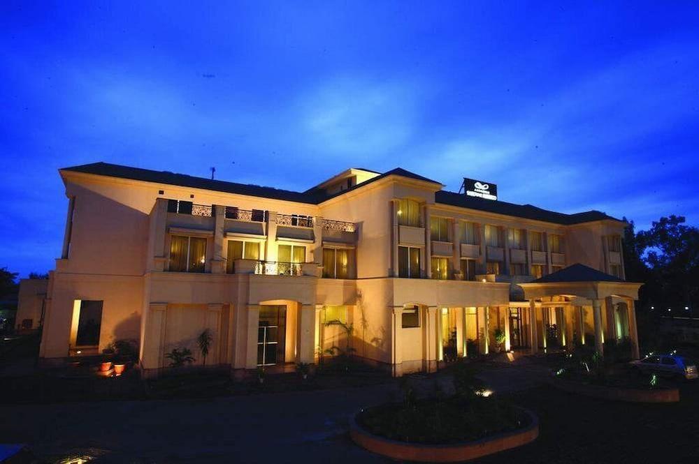 הרידוואר Ambrosia Sarovar Portico מראה חיצוני תמונה