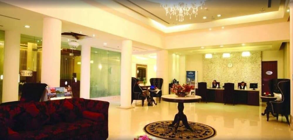 הרידוואר Ambrosia Sarovar Portico מראה חיצוני תמונה