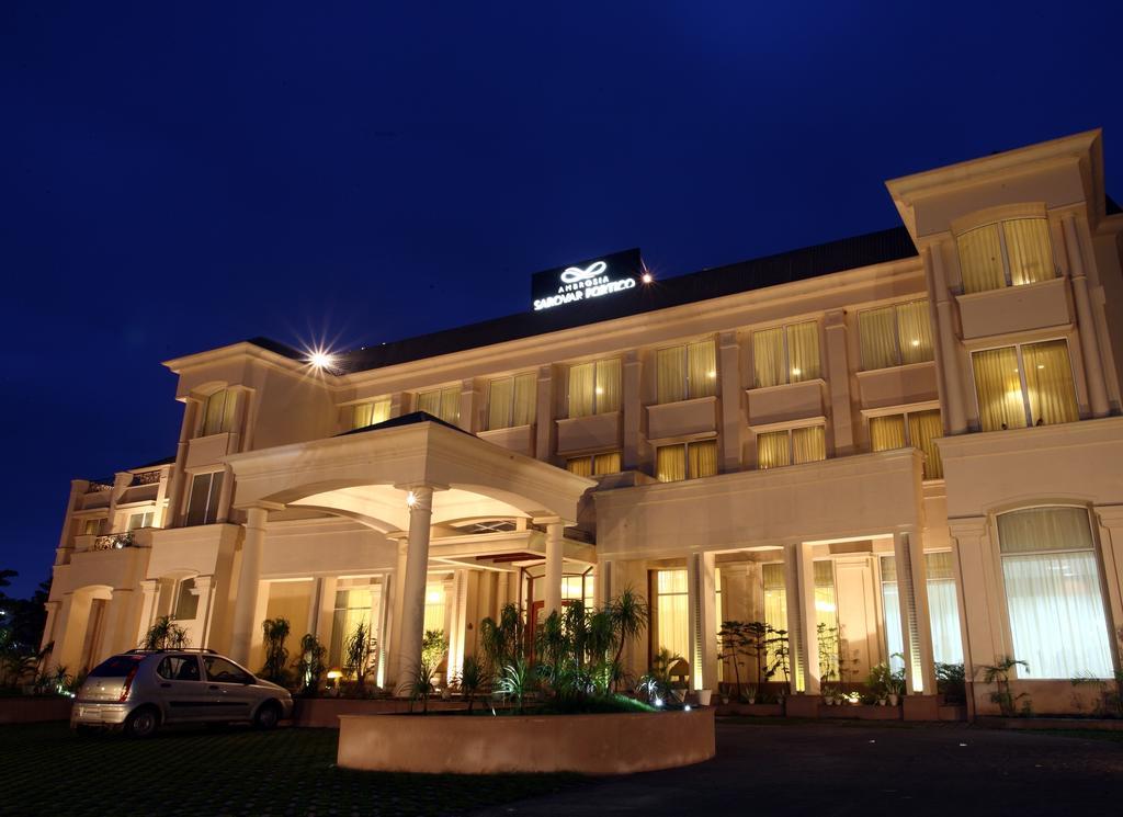 הרידוואר Ambrosia Sarovar Portico מראה חיצוני תמונה
