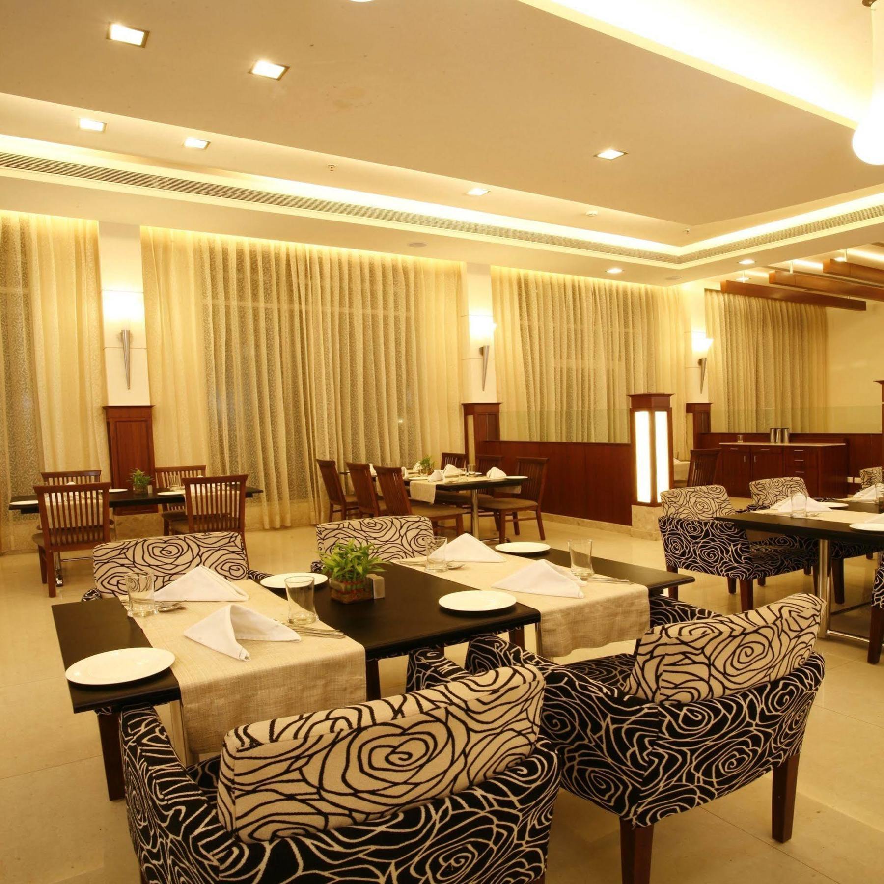 הרידוואר Ambrosia Sarovar Portico מראה חיצוני תמונה